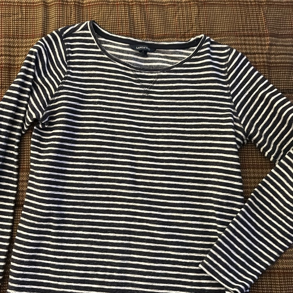Lands End top size S 6-8